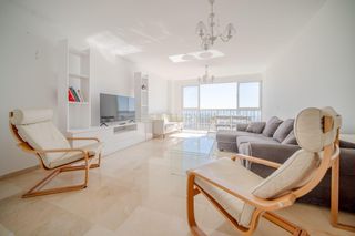 Apartament a Arroyo de la Miel. Espectacular apartamento duplex en benalmádena, málaga