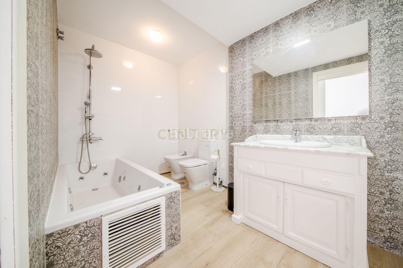 Foto 734aca4f-5648-48c7-be0c-72883f67f699. Apartament amb aparcament piscina a Arroyo de la Miel Benalmádena