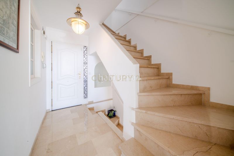 Foto 996b0dd6-f0d0-4d2e-894e-6a68659eec77. Apartament amb aparcament piscina a Arroyo de la Miel Benalmádena