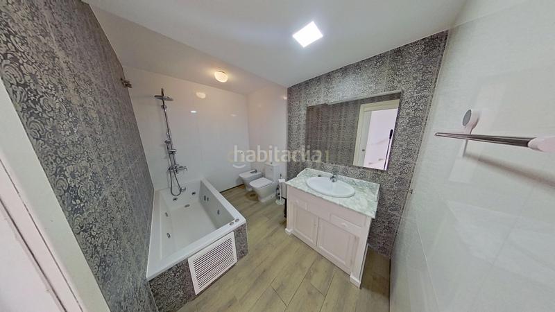 Foto d5ea1cc4-cbf5-44a3-afde-d7363077e145. Appartement mit parking pool in Arroyo de la Miel Benalmádena