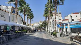 Apartament a Ayuntamiento. Estupendo piso a diez minutos del mar!