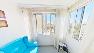 Apartamento en Carranque - Haza Cuevas. Luminoso y moderno apartamento de 5 habitaciones con oficina y c