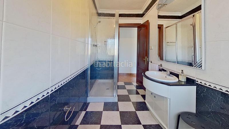 Foto 16cb74a0-b1b6-41c8-9b6d-49e50095a44c. Casa a Gibralfaro Málaga