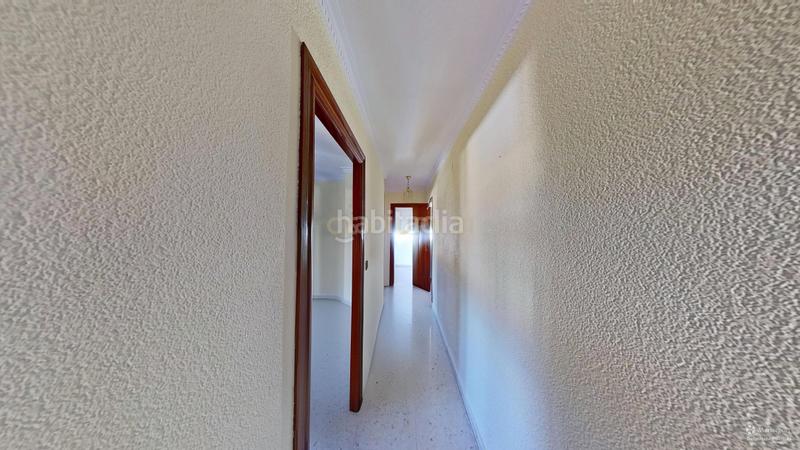 Foto e0ea1932-8b64-40b4-ba3a-377029378799. Appartement in Martiricos - La Roca - La Rosaleda Málaga
