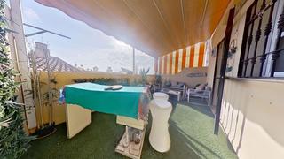 Casa adossada a Ur los olivos 17rincon de la victoria (málaga). Adosado reformado con vistas al mar, garaje doble y excelente ub