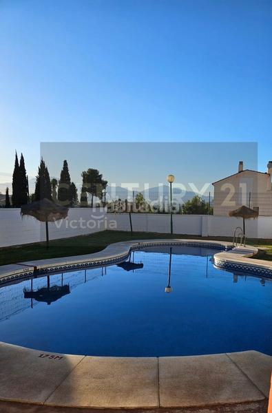 Foto 07046429-1a13-46ef-aad3-19c1d8661a3b. Casa in calle cabañeros in Cártama