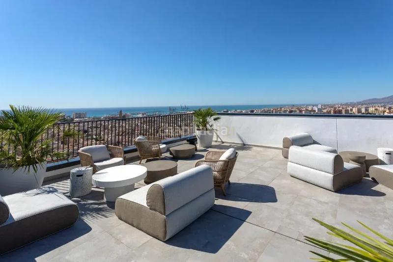 Foto c9e4b2c0-941d-4409-a8e4-d5e2991838ae. Apartamento exclusivo apartamento con impresionantes vistas en Málaga