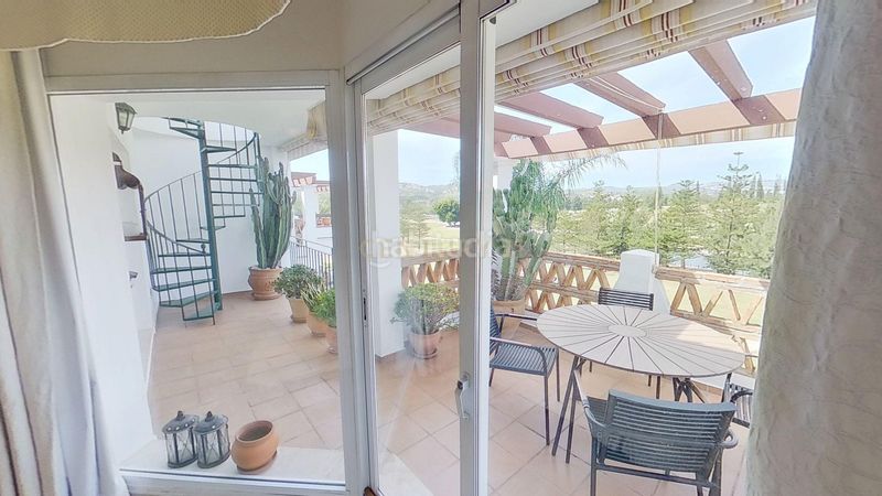 Foto 32405bb8-f538-4478-9b59-9fee5e32b56c. Lloguer loft amb aparcament piscina a Mijas golf Mijas