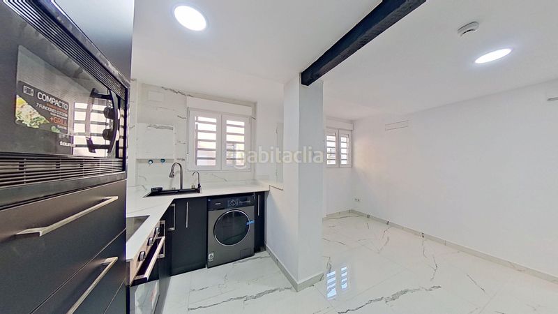Foto f797e676-2794-48db-8b4c-0a1108768d7b. Apartament a Los Castillejos - La Trinidad Málaga