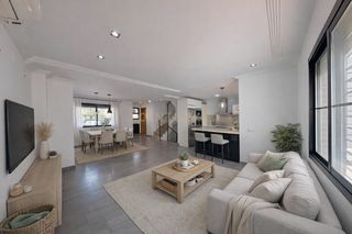 Casa a schiera in Churriana - El Pizarrillo - La Noria - Guadalsol. Oportunidad!  casa reformada con piscina a solo 15 minutos de má