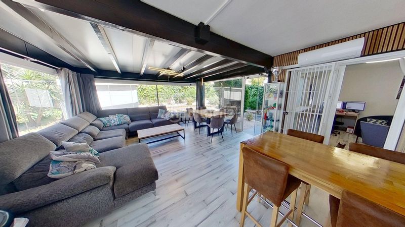 Foto d2ba6b2e-ec69-4583-b3cb-752b9cd1f3a7. Pis amb aparcament piscina a Arroyo de la Miel Benalmádena