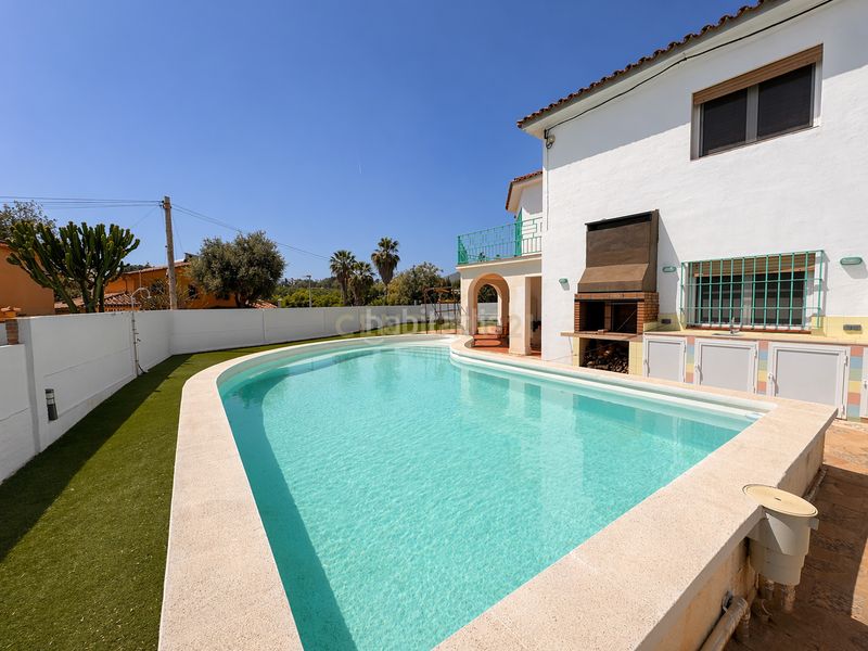 Foto b17f7f28-2fe7-4936-9dfa-b21ccbf686b5. Casa amb aparcament piscina a Churriana - El Pizarrillo - La Noria - Guadalsol Málaga