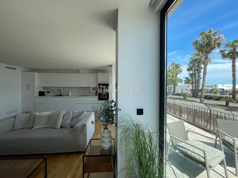 Foto 6ada3c34-0930-4f55-ba7b-bcc014362752. Miete appartement in Limonar Málaga