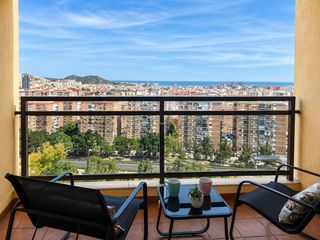 Location Appartement à San Alberto - La Alcubilla - Florisol. Piso amplio y muy luminoso con terraza, garaje y vistas al mar e
