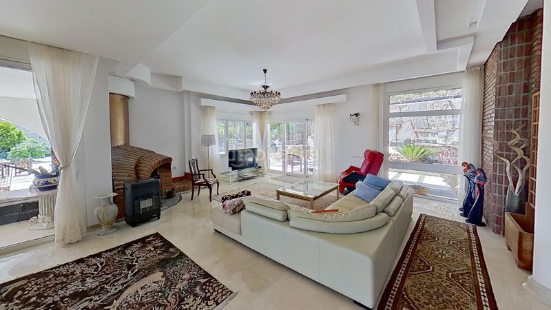 Foto d20c9131-5753-4094-b2ea-dd96e4f93476. Maison avec parking piscine dans La Mairena Ojén