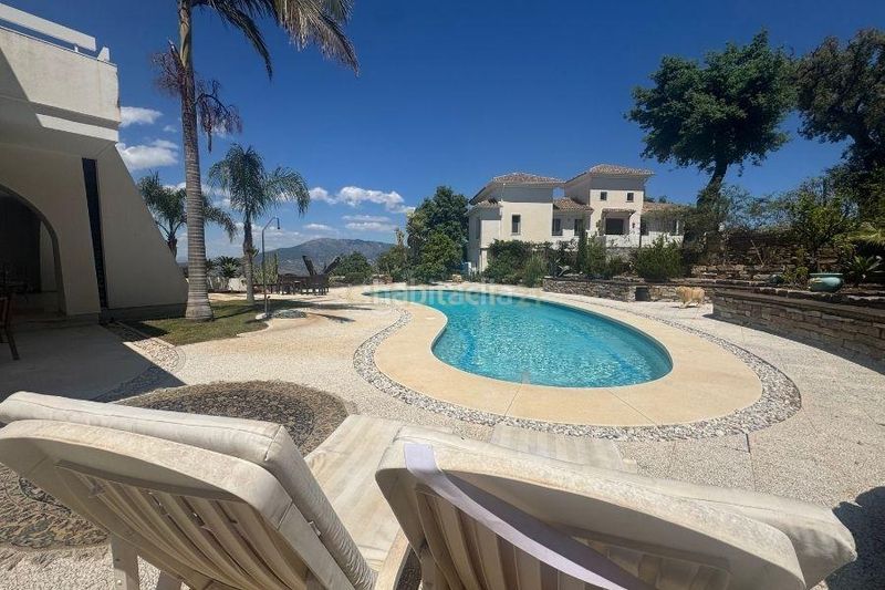 Foto 2449de79-652d-40ce-b5b0-137848929c2b. Casa amb aparcament piscina a La Mairena Ojén