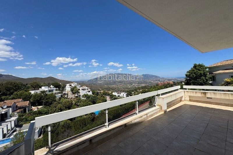 Foto 2d837c7c-f05e-4494-98bd-d0c59e923b6f. Casa amb aparcament piscina a La Mairena Ojén