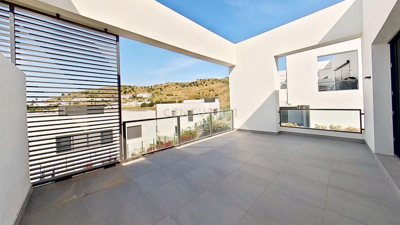 Foto 9cca6a6d-4126-4fe2-9503-68fd2a371784. Casa amb aparcament a Riviera del Sol Mijas