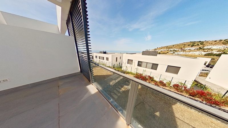 Foto be3296ea-2e45-4c93-961d-bd661103d6bf. Casa amb aparcament a Riviera del Sol Mijas