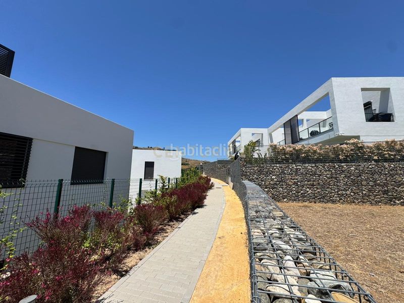 Foto bf4bc731-eb4e-43c9-90ab-430a19345180. Casa adossada amb aparcament a la cala Mijas Mijas