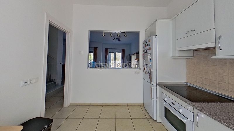 Foto 5bcaebee-a089-4905-a97c-8e28219ba4c8. Casa amb aparcament piscina a Valtocado - La Alquería - La Atalaya Mijas