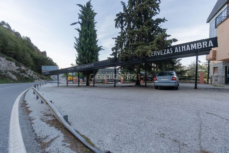 Foto ef2ad4a5-f489-4827-84b3-805485853909. Edifici amb piscina a Zona media Sierra Nevada