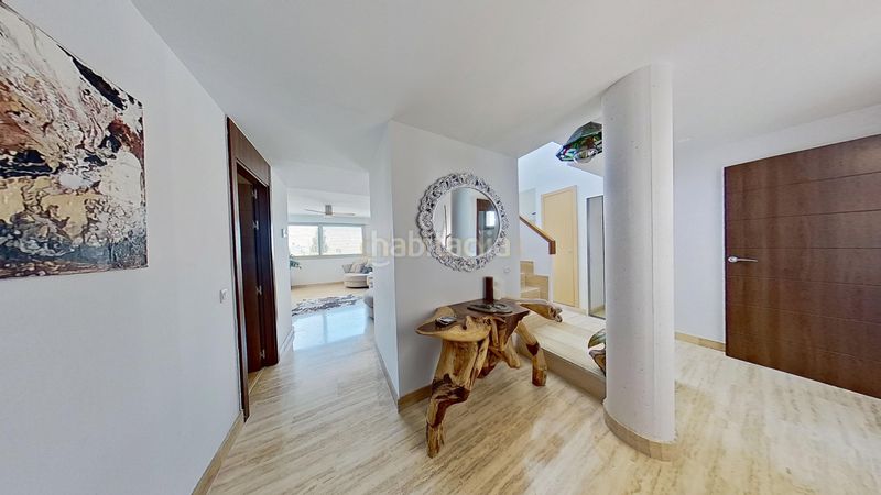Foto 553d4560-f4e5-444b-81b4-35cad263d33c. Dúplex amb piscina a la cala Mijas Mijas