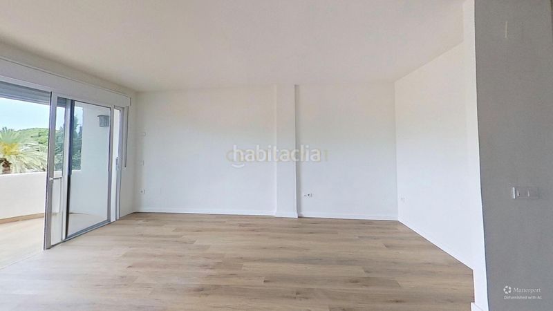 Foto 51c0878f-3cad-4804-b028-4034ec7b718a. Estudi a Marbesa Marbella