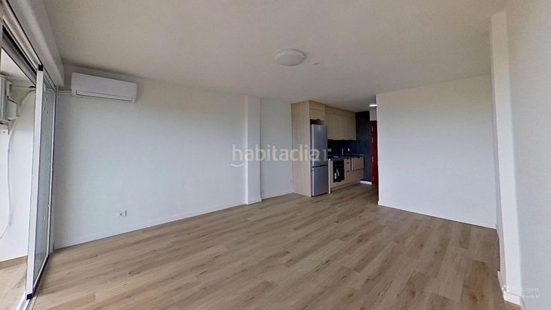 Foto 79244c49-b89e-430a-89e6-23b6a4858895. Estudi amb piscina a Marbesa Marbella