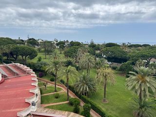 Estudi a Marbesa. Estudio con licencia turística  marbella