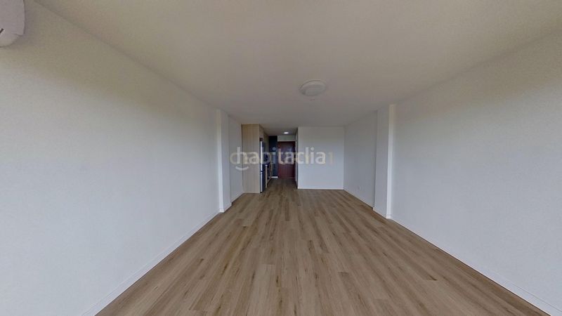 Foto ea22a582-ba57-4371-9283-bc9f08511b57. Estudi amb piscina a Marbesa Marbella
