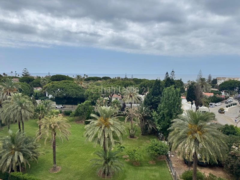 Foto ec5c9ca6-0108-40f1-add4-ae5ac80a0d81. Estudi amb piscina a Marbesa Marbella