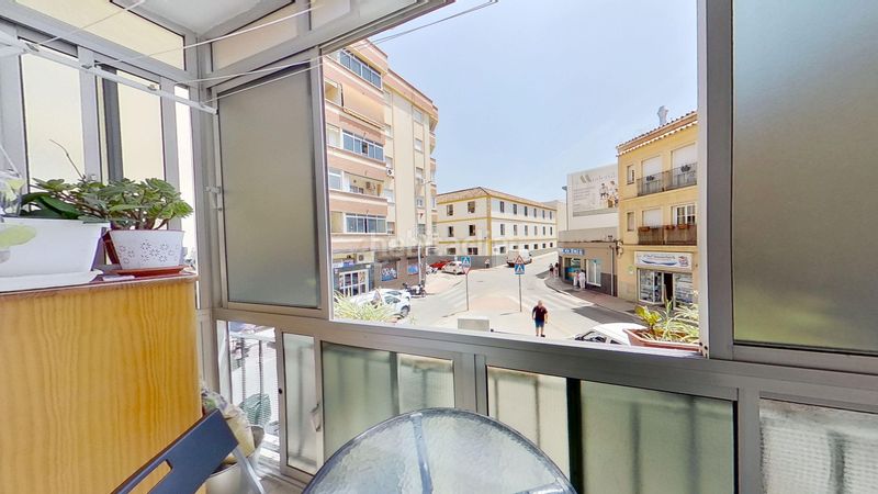 Foto ce32e135-fbc9-42eb-839e-2be1691e6d83. Apartament a cl martinez barrionuevo 26 malaga (Málaga) a Málaga