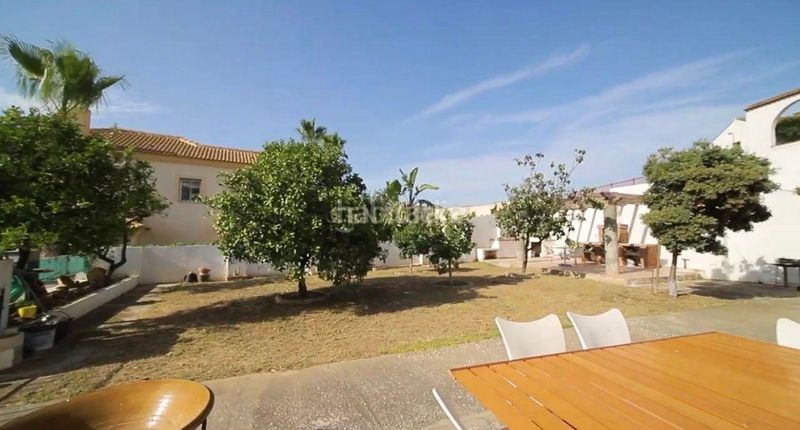 Foto c03e90aa-dac7-4cb2-875d-4c9c134fa4cd. Casa amb piscina a Puertosol Málaga
