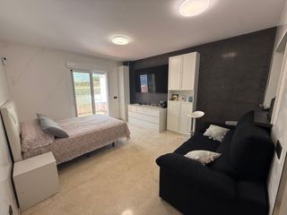 Pis a La Colina. Piso totalmente reformado a 7 minutos de la playa de los álamos