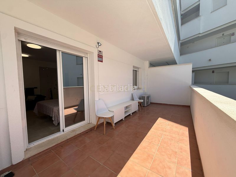 Foto 857f8127-1637-43fc-b022-d59e7ad3b681. Pis amb piscina a La Colina Torremolinos