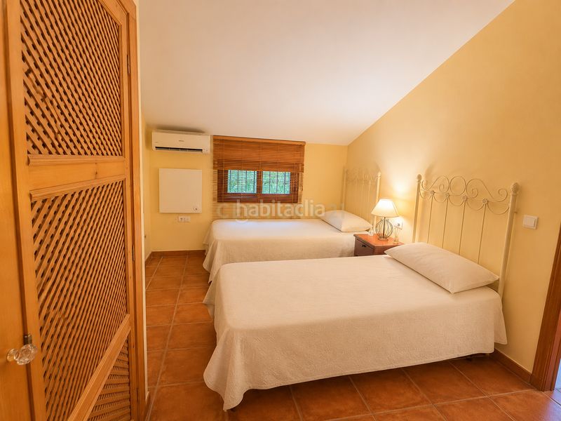 Foto 8166a7d7-c905-4636-8d80-3190f27e0f00. Casa amb piscina a Ojén pueblo Ojén
