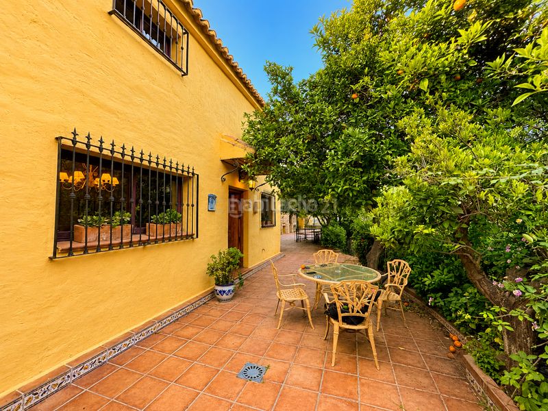 Foto e4a74cd0-4128-46a5-9559-f697f7179360. Casa amb piscina a Ojén pueblo Ojén