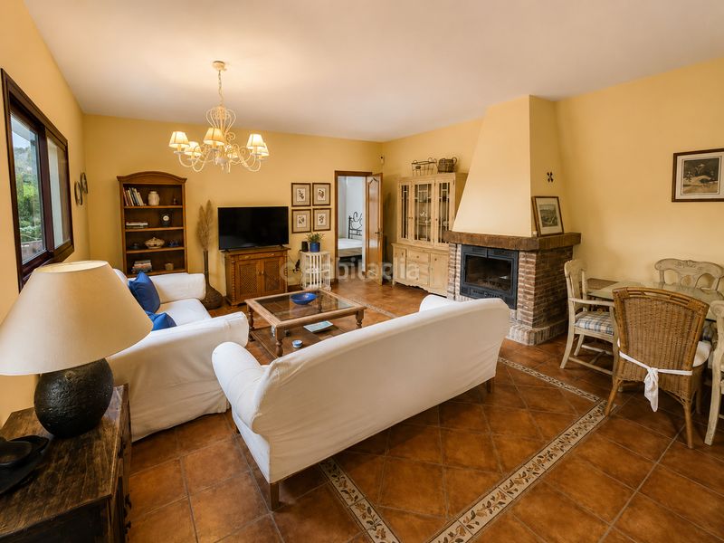 Foto fc142218-0fef-4627-89b1-581e986de717. Casa amb piscina a Ojén pueblo Ojén
