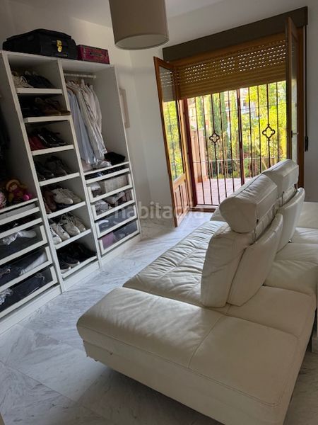 Foto d9ccfcce-45ac-45ff-b01d-4cf0eaae07da. Casa aparellada amb aparcament piscina a Calahonda Mijas