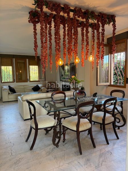 Foto fc03e380-b40e-4e68-8e7f-933e551e2233. Casa aparellada amb aparcament piscina a Calahonda Mijas