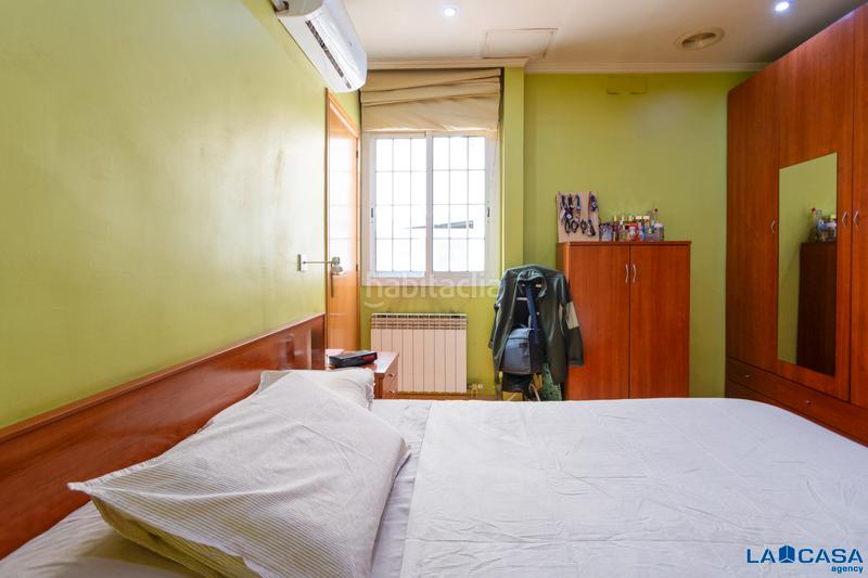 Foto 00bb8df2-483d-4ea3-86cb-66773e68159f. Piso  carrer de margarit, en El Poble Sec - Parc de Montjuïc Barcelona