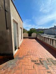 Appartement  Carrer del doctor martí julià. Piso carrer del doctor martí julià, lhospitalet de llobregat