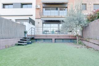 Casa adossada  Carrer de veneçuela. Chalet adosado carrer de veneçuela, granollers