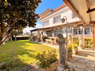 Maison  Avinguda barcelona. Casa avinguda barcelona, alella