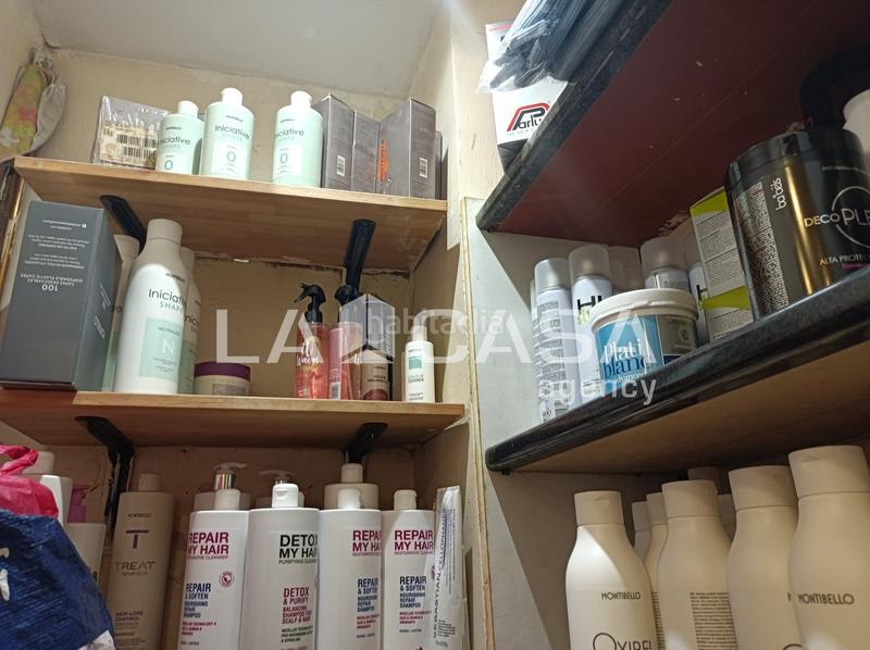 Foto c9e50663-46c8-467d-9b33-062a5e48ec47. Local comercial  carrer de francesc moragas, barcelona en Santa Coloma de Gramenet