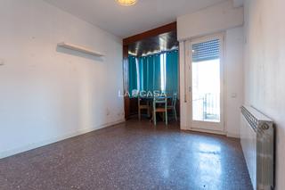 Appartement  Carrer santa eulàlia. Piso carrer santa eulàlia, lhospitalet de llobregat