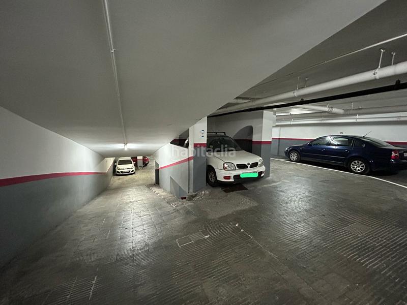 Foto 8ba40636-ff2d-475d-82bd-7614a98dfe20. Autoparkplatz in Collblanc Hospitalet de Llobregat (L´)