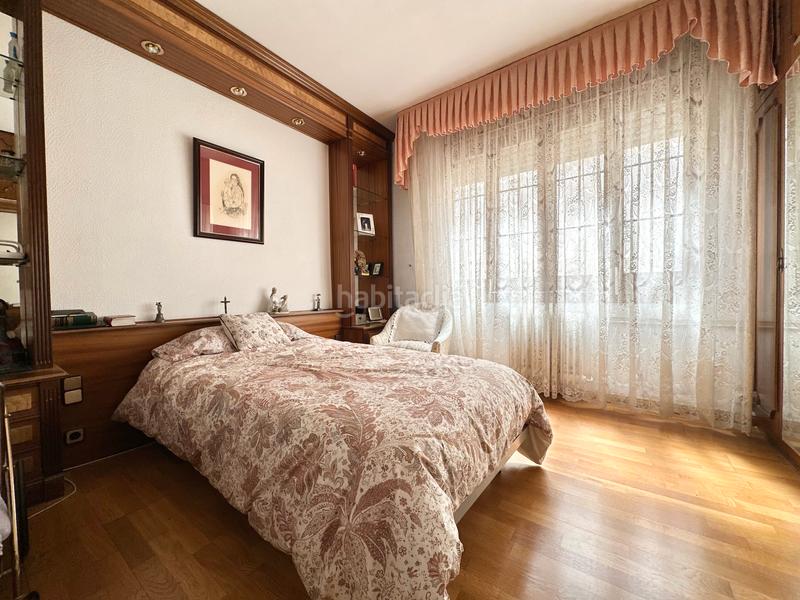 Foto 65742f32-be52-4e34-b31c-a8f4553f44a8. Piso  carrer de craywinckel, en Putget - Farró Barcelona