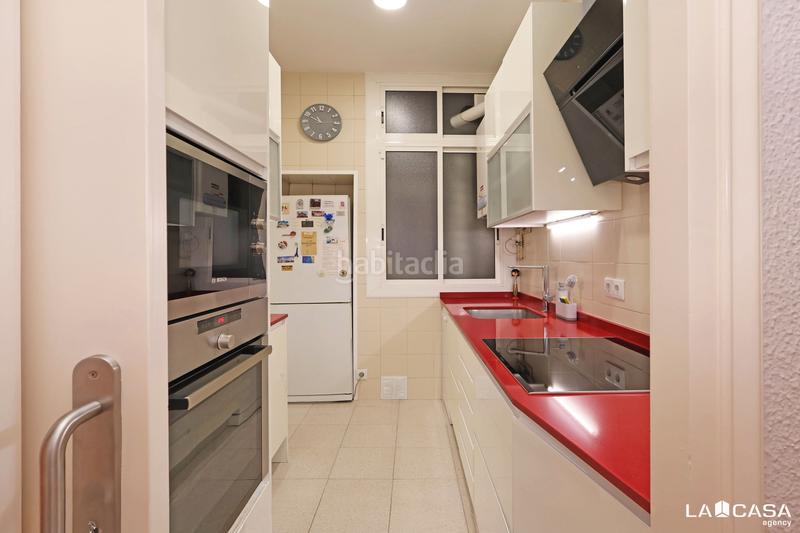 Foto aab6aaf8-70cd-4f34-9906-9f597264d637. Piso  carrer de la creu dels molers, en El Poble Sec - Parc de Montjuïc Barcelona